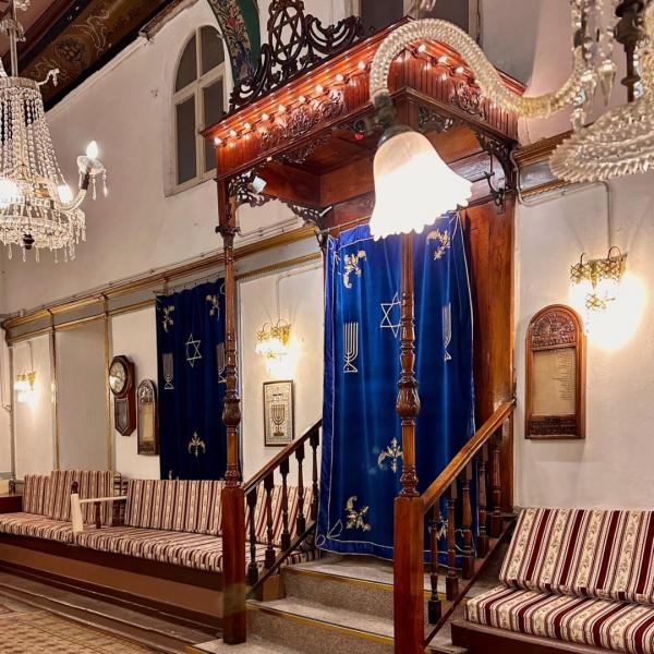 İzmir Havraları ve Yahudi Mirası