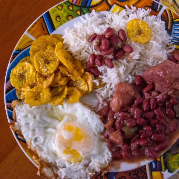 Ritmin ve Renklerin Adası Küba