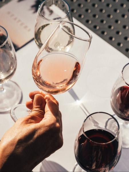 İstanbul Wine Tasting Club ile “URLA SANAT & BAĞ ROTASI”