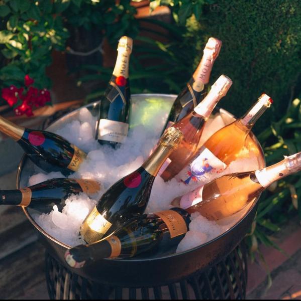 İstanbul Wine Tasting Club ile “URLA SANAT & BAĞ ROTASI”