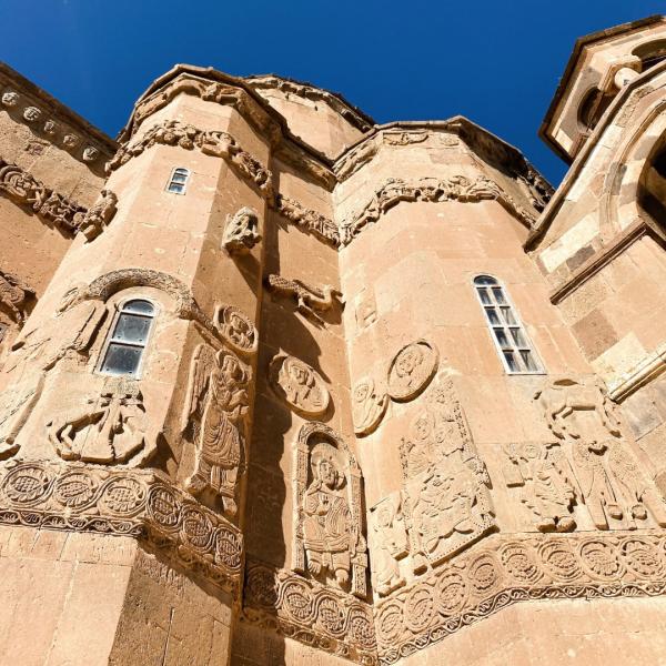 Efsanelerin İzinde: Van, Hakkari, Şırnak