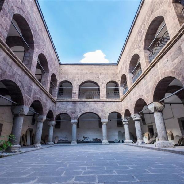 Efsanelerin İzinde: Van, Hakkari, Şırnak