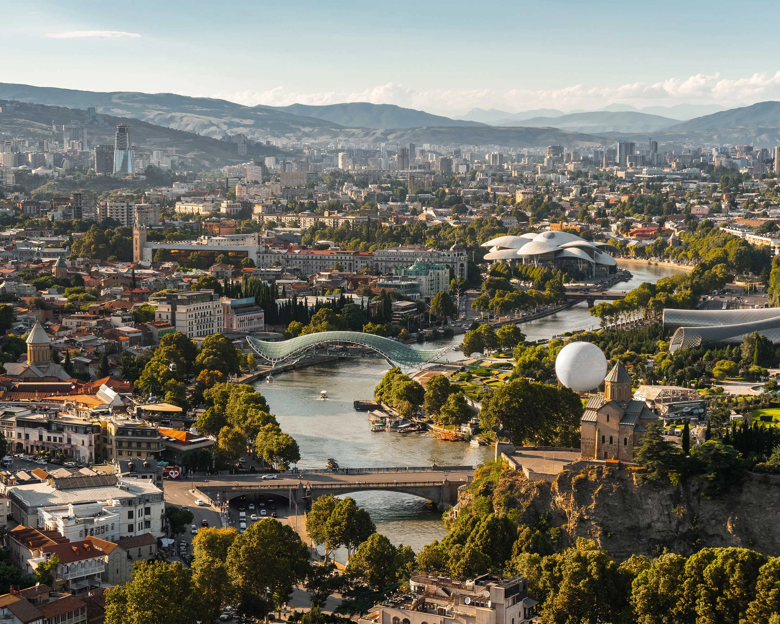 Uçaklı Tiflis ve Batum Turu - 3 Gece 4 Gün