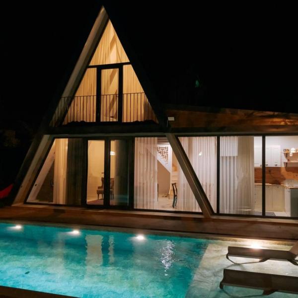 Bungarella Deluxe Bungalows