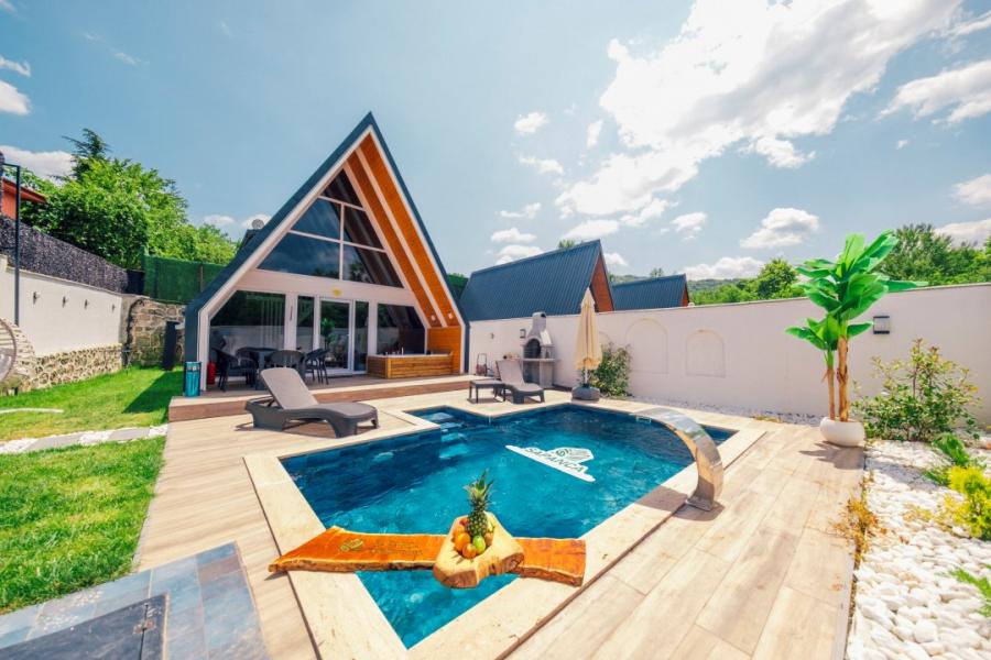Sapanca Stone Bungalov