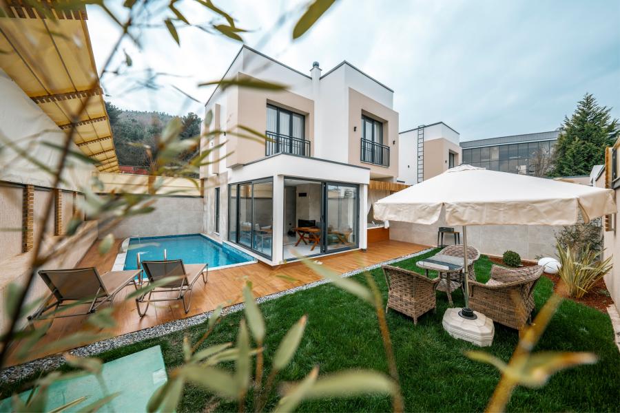 Luxon Sapanca Family Villas
