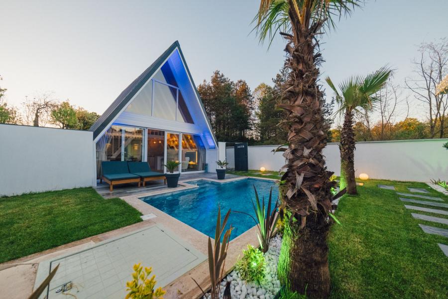 Mota Sapanca Bungalov