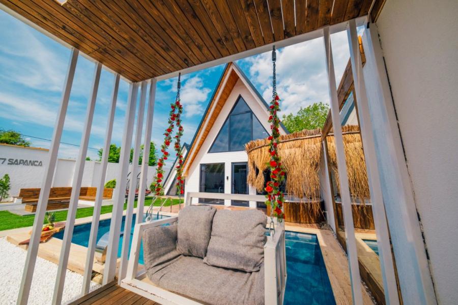 777 Sapanca Bungalov
