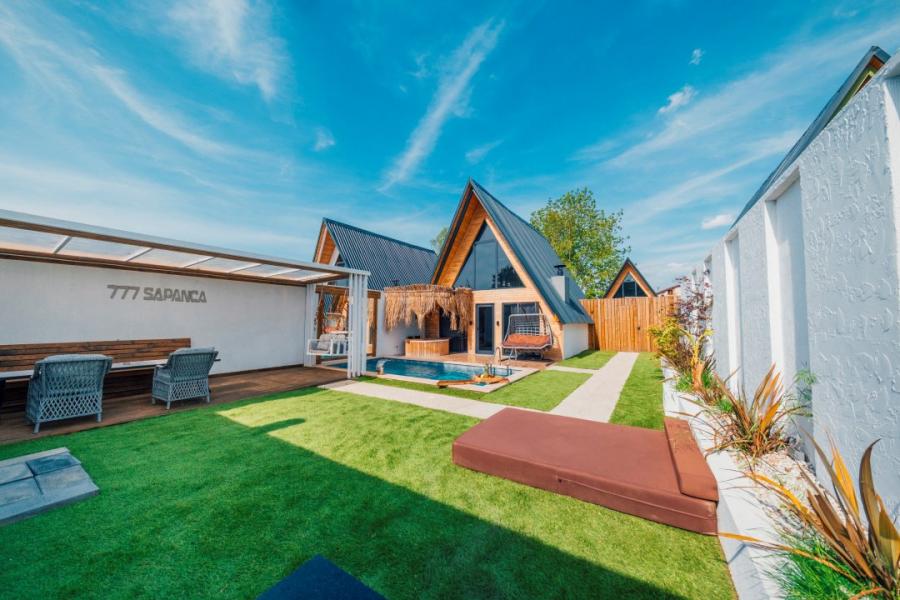 777 Sapanca Bungalov