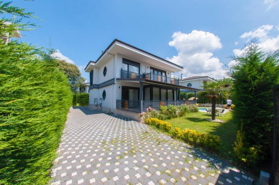 Sapanca Şahin Villa