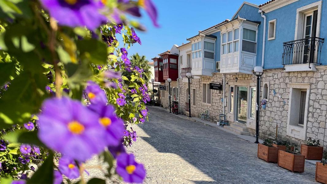 Kuzey Ege Alaçatı Alaçatı Ayvalık Cunda Turu | 1 Gece Otel Konaklamalı