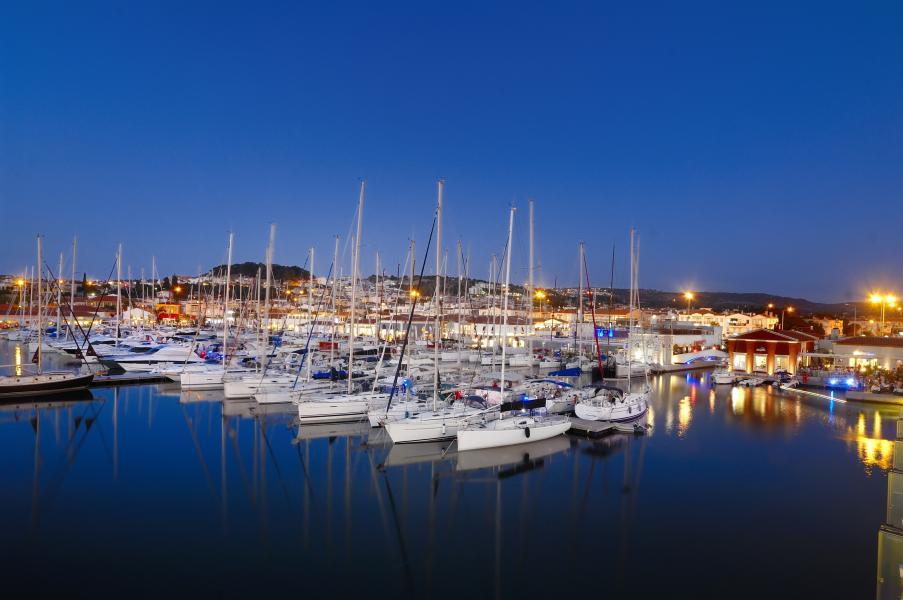 Kuzey Ege Alaçatı Alaçatı Ayvalık Cunda Turu | 1 Gece Otel Konaklamalı