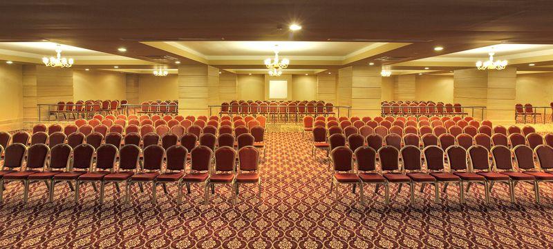 Royal Alhambra Palace Hotel