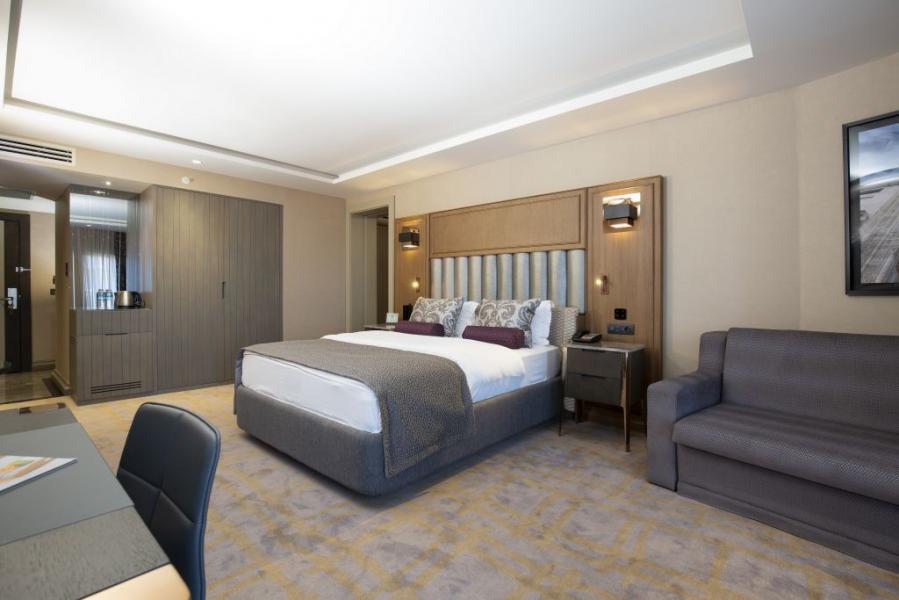 Almira Hotel Thermal Spa & Convention Center