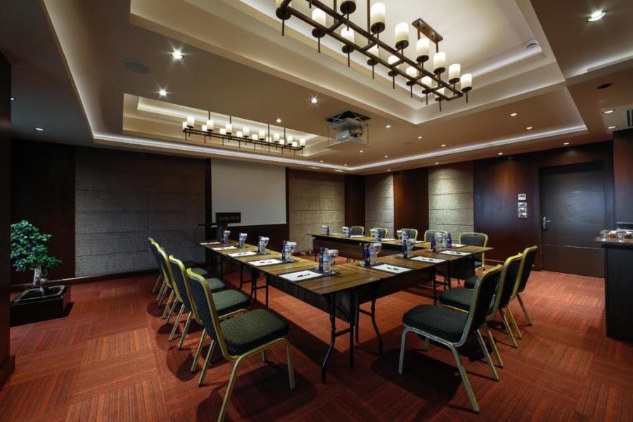 Almira Hotel Thermal Spa & Convention Center