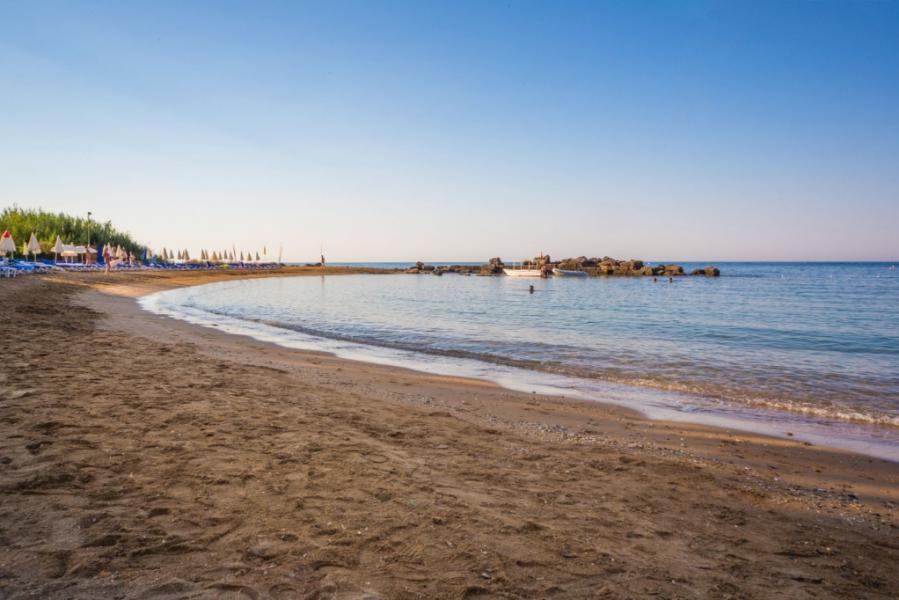 Lonicera World Hotel