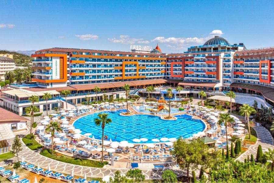 Lonicera Resort & Spa Hotel