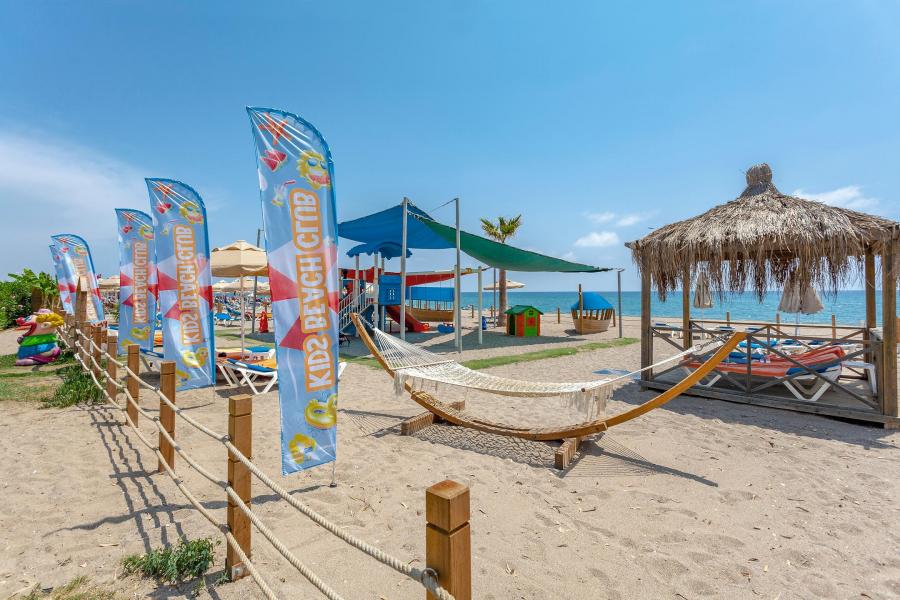 Starlight Resort Hotel