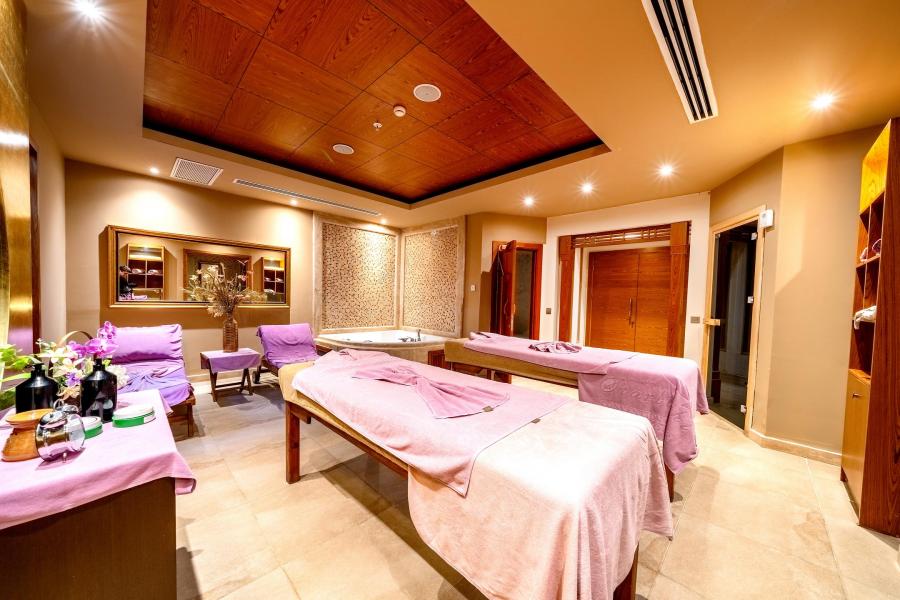 Starlight Resort Hotel