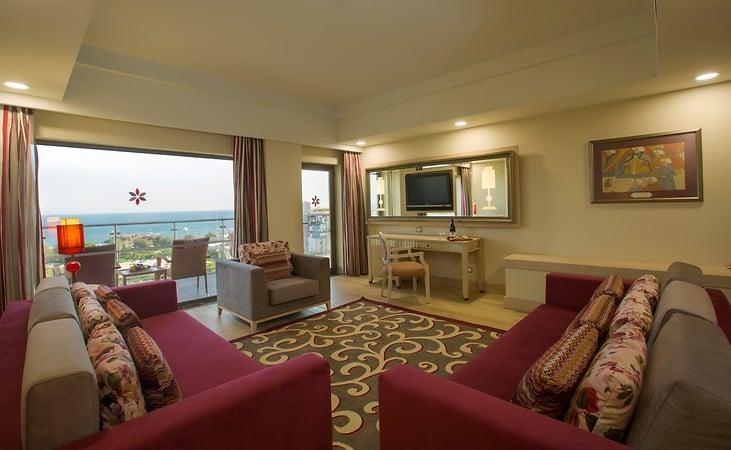 Cornelia Diamond Golf Resort & Spa