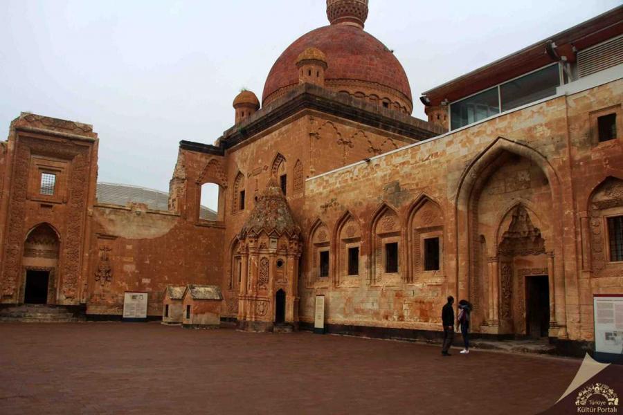 Doğu Anadolu Turu (Uçaklı)