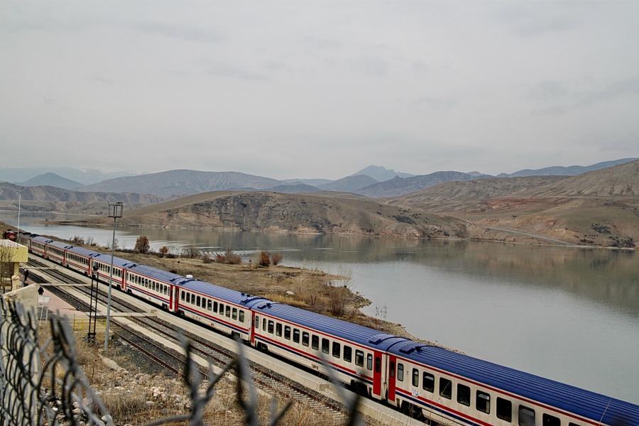 Turistik Doğu Ekspresi ile Kars Turu (Uçak- Tren)