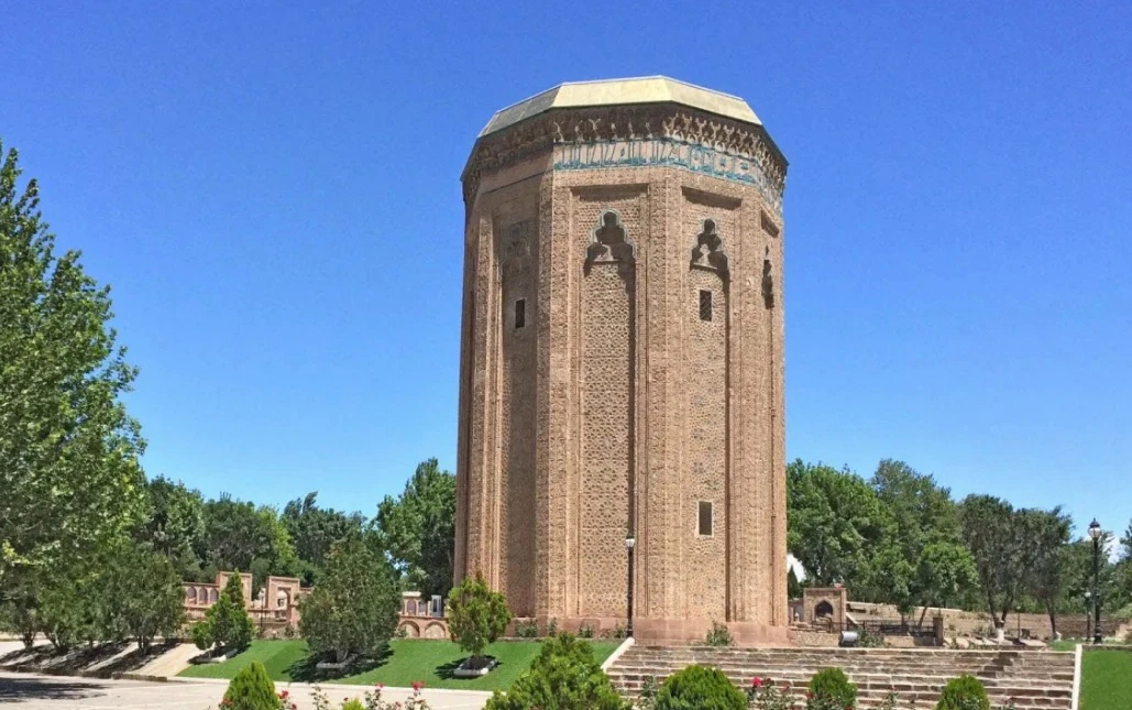 NAHÇIVAN VAN TURU