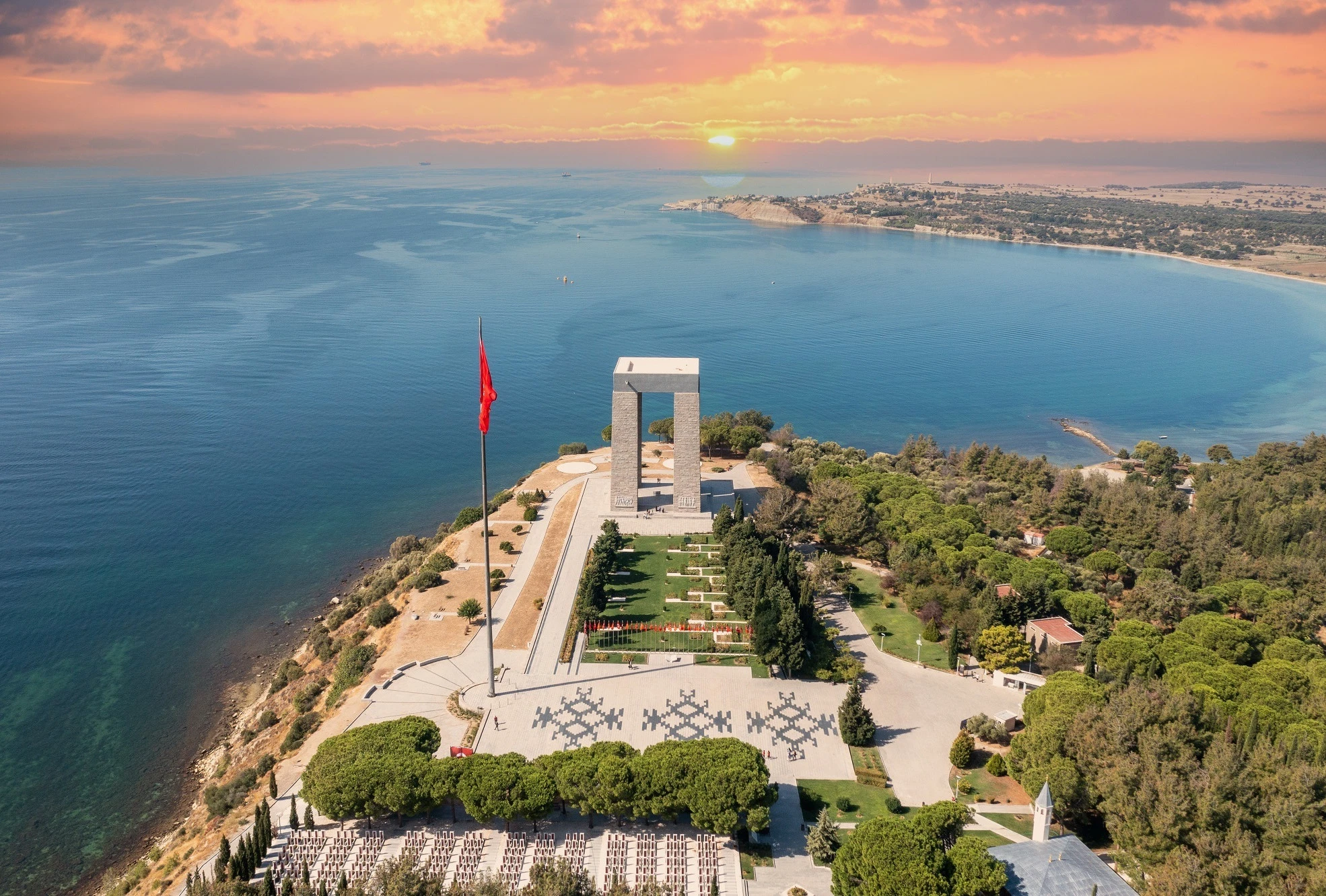ÇANAKKALE ŞEHİTLİKLERİ – EDİRNE – İSTANBUL TARİHİ YARIMADA TURU