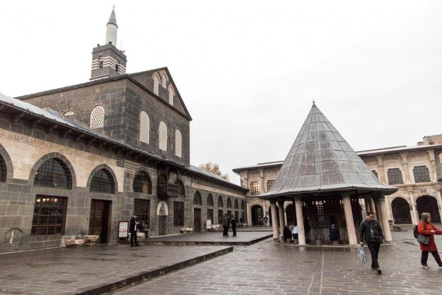 Sivas Çıkışlı Muhteşem Gap Turu 2 Gece 3 Gün