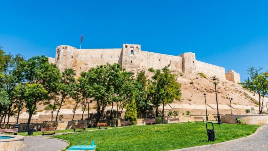 Sivas Çıkışlı Günübirlik Şanlıurfa Halfeti Gaziantep Turu