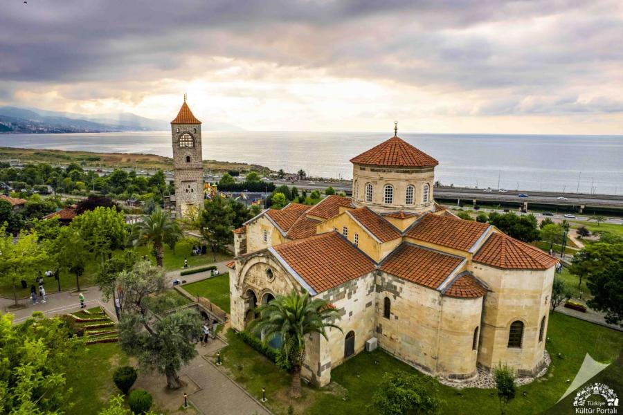  Kurban Bayramına Özel Sevdaluk Sümela Karadeniz Turu 2 Gece 3 Gün