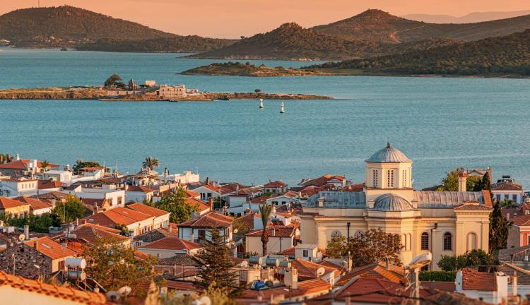 Sivas Çıkışlı Mega Boydan Boya Ege Turu 7 Gece 8 Gün