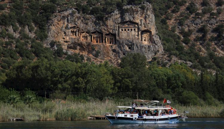 Sivas Çıkışlı Mega Boydan Boya Ege Turu 7 Gece 8 Gün