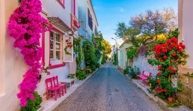 Kuzey Ege Masalı Turu 3 Gece 4 Gün
