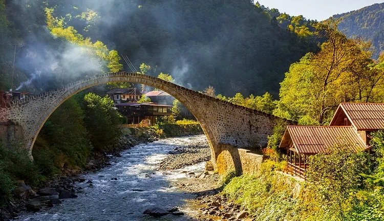 Noel Pazarı Ve Çamlıhemşin Panayırı Dahil Karadeniz Batum Turu 1 Gece 2 Gün