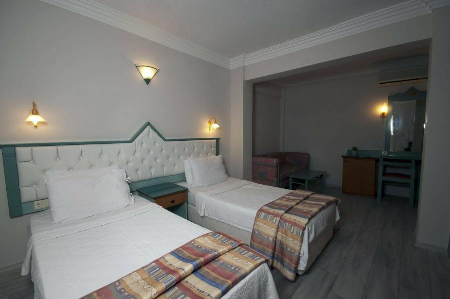 Marmaris Flamingo Beach Hotel | 5 Gece 6 Gün