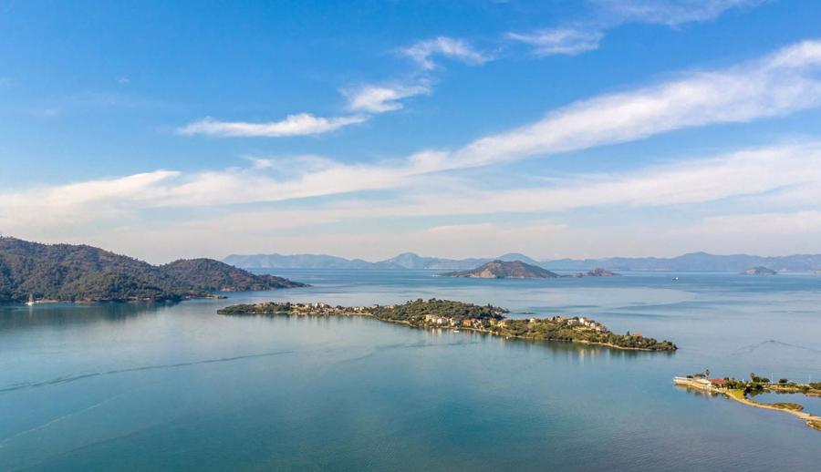 Bursa Çıkışlı Antalya Kaş Likya Fethiye Ölüdeniz Dalyan Akyaka Azmak Çayı Deniz Turu (3 Gece Otel Konaklamalı) : Antalya'da Köprülü Kalyonda Rafting, Kekova'da Tekne Turu, Fethiye'de Yamaç Paraşütü, 12 Adalar Tekne Turu, Jeep Safari, Ölüdeniz, Belcekız Plajı