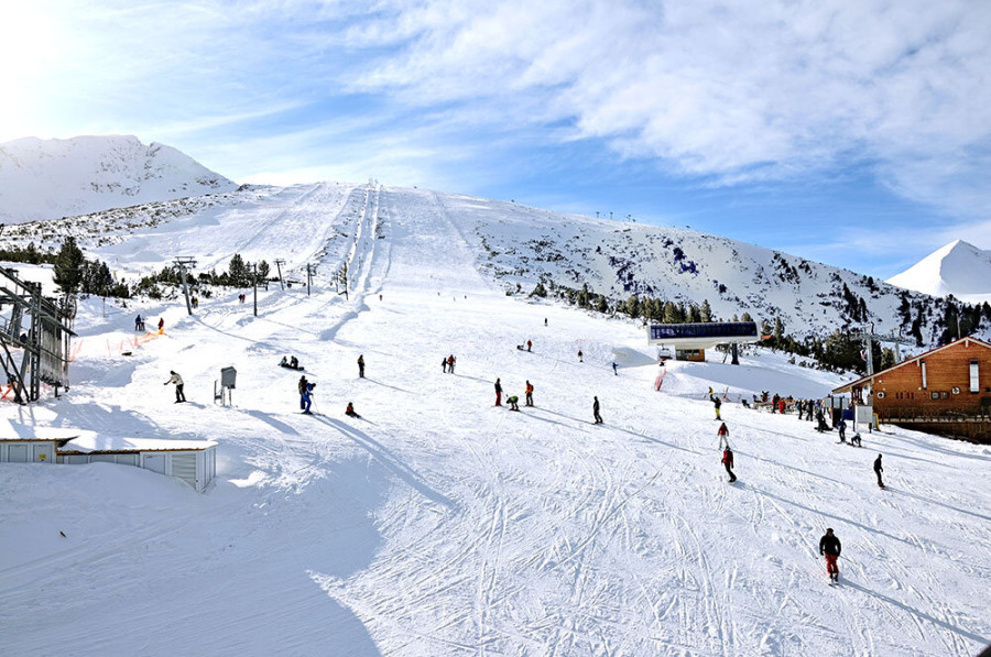 Otobüslü Bansko Kayak Turu(4 Gece Otel Konaklamalı): Otobüslü Bansko Kayak Turu 4 gece konaklamalı 6 gün 