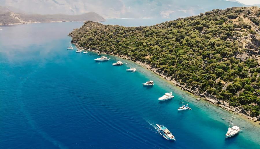 Tadı Damağında Likya Fethiye Akyaka Dalyan Turu (2 Gece Otel Konaklamalı): Tadı Damağında Likya Fethiye Akyaka Dalyan Turu İle Ege'nin Saklı Mavi, Turkuaz Rengi ile buluşmaya varmısınız? Yüzmeye doyamayacağınız Keyifli ve Eğlenceli bir için Geç Kalmadan yerinizi ayırtınız..... 