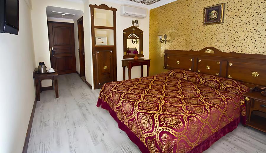 Bodrum Costa Bitezhan Her Şey Dahil ( Gidiş Dönüş Otobüs Ulaşımı Dahildir ): Bodrum Turu İle Her Şey Dahil Otelde Kalıyoruz Gece Eğlenceleri ve Beach Partilerde Eğlence Zamanı