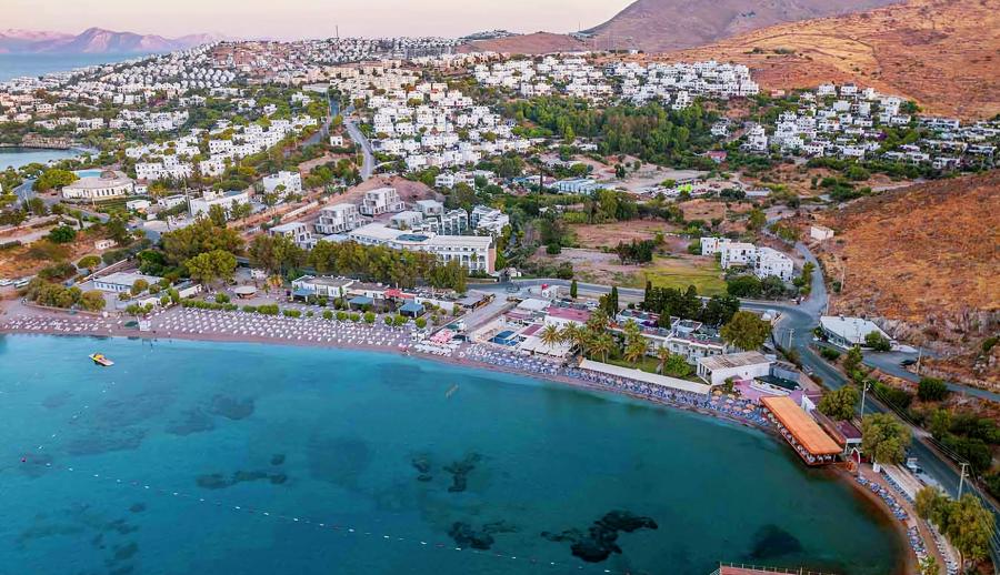 Bodrum Mio Bianco Hotel Herşey Dahil (Gidiş Dönüş Otobüs Ulaşımı Dahildir): Bodrum Mio Bianco Hotel Herşey Dahil Otelde Kalıyoruz Gece Eğlenceleri ve Beach Partilerde Eğlence Zamanı
