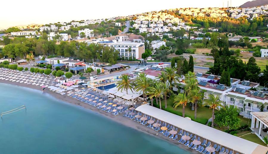 Bodrum Mio Bianco Hotel Herşey Dahil (Gidiş Dönüş Otobüs Ulaşımı Dahildir): Bodrum Mio Bianco Hotel Herşey Dahil Otelde Kalıyoruz Gece Eğlenceleri ve Beach Partilerde Eğlence Zamanı