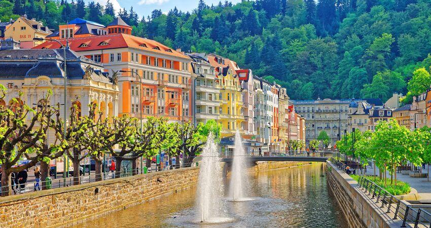Uçaklı Orta Avrupa Masalı Turu AJet Havayolları ile 7 Gece 8 Gün: Avusturya  Almanya  Çek Cumhuriyeti  Slovakya  Macaristan
Budapeşte , Estergon , Visegrad , Szentendre , Bratislava , Prag , Karlovy Vary , Dresden , Terezin , Cesky Krumlov , Viyana , Seegrotte , Mayerling , Baden Gezilecek Yerler

