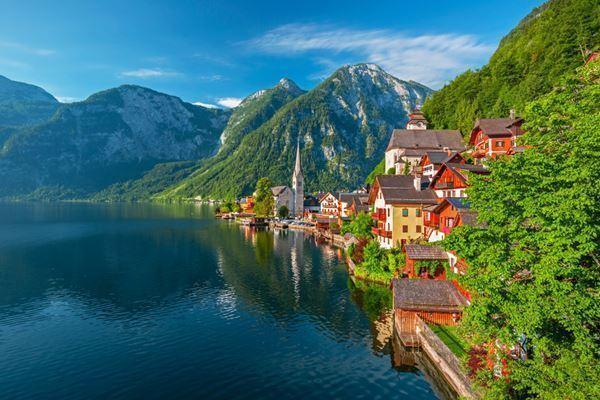 Uçaklı Orta Avrupa Masalı Turu AJet Havayolları ile 7 Gece 8 Gün: Avusturya  Almanya  Çek Cumhuriyeti  Slovakya  Macaristan
Budapeşte , Estergon , Visegrad , Szentendre , Bratislava , Prag , Karlovy Vary , Dresden , Terezin , Cesky Krumlov , Viyana , Seegrotte , Mayerling , Baden Gezilecek Yerler
