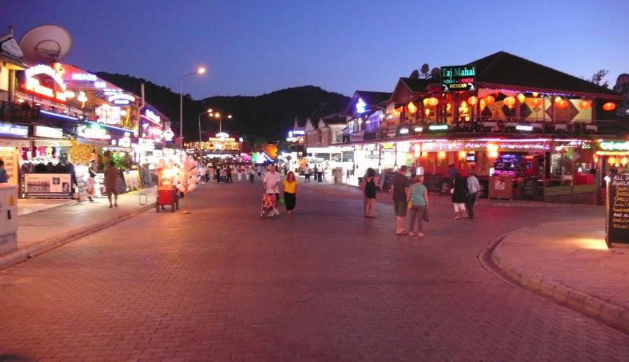 Uçaklı Likya Fethiye Ölüdeniz Gökova Yüzme ve Tekne Turu (3 Gece Otel Konaklamalı): İstanbul Sıcaklarından Bunalan Misafirlerimizi Yüzme ve Tekne Turuna Götürüyoruz:)) Fethiye Ölüdeniz Yüzme ve Tekne Turumuz ile İddia Ediyoruz, Yüzmeye Doyacaksınız. Keyifli ve Eğlenceli Bir Tur Sizleri Bekliyor, Geç Kalmadan Yerinizi Ayırtın!