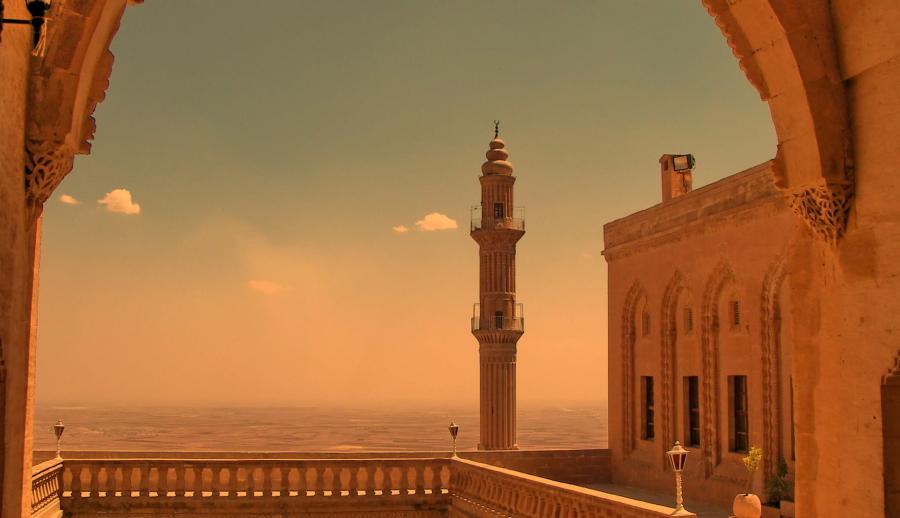 Uçaklı Kuzey Doğu Anadolu ve Antep Urfa Mardin Tunceli Kemaliye Divriği Turu (4 Gece Otel Konaklamalı): Size Özel Güney Doğu Anadolu’yu Keşfetmeye, Doğu Anadolu'yu Elazığ, Tunceli Munzur Gözelerini, Kemaliye ve Sivas'ı gezmeye davet ediyoruz.