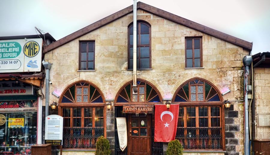 Uçaklı Kuzey Doğu Anadolu ve Antep Urfa Mardin Tunceli Kemaliye Divriği Turu (4 Gece Otel Konaklamalı): Size Özel Güney Doğu Anadolu’yu Keşfetmeye, Doğu Anadolu'yu Elazığ, Tunceli Munzur Gözelerini, Kemaliye ve Sivas'ı gezmeye davet ediyoruz.
