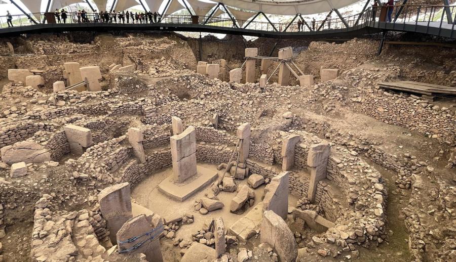 Uçaklı Kuzey Doğu Anadolu ve Antep Urfa Mardin Tunceli Kemaliye Divriği Turu (4 Gece Otel Konaklamalı): Size Özel Güney Doğu Anadolu’yu Keşfetmeye, Doğu Anadolu'yu Elazığ, Tunceli Munzur Gözelerini, Kemaliye ve Sivas'ı gezmeye davet ediyoruz.