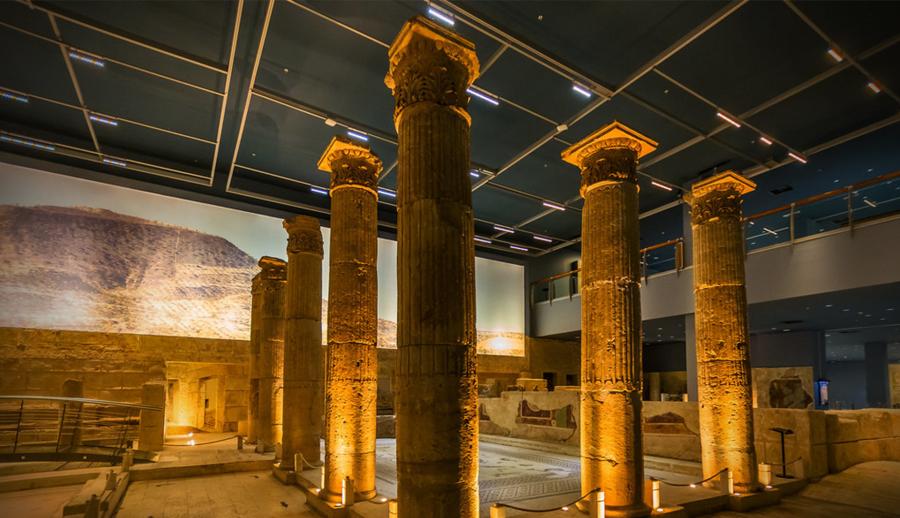 Uçaklı Kuzey Doğu Anadolu ve Antep Urfa Mardin Tunceli Kemaliye Divriği Turu (4 Gece Otel Konaklamalı): Size Özel Güney Doğu Anadolu’yu Keşfetmeye, Doğu Anadolu'yu Elazığ, Tunceli Munzur Gözelerini, Kemaliye ve Sivas'ı gezmeye davet ediyoruz.