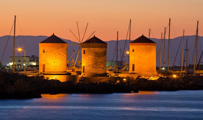 Kapıda Vizeli Kuşadası Hareketli Samos Adası Turu ( 4 Gece Konaklamalı ): Kapıda Vizeli Kuşadası Hareketli Samos Adası Turu ( 4  Gece Konaklamalı ) 